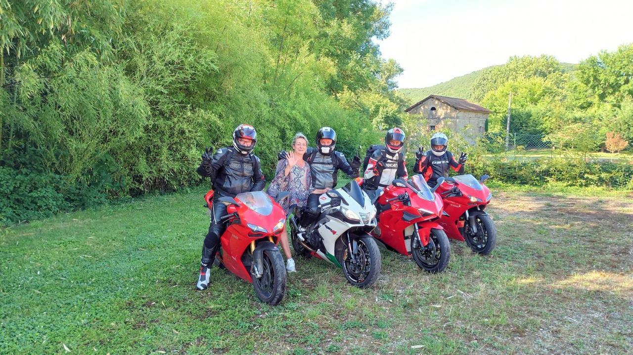 Le Domaine De L'Escadasse Faycelles Buitenkant foto